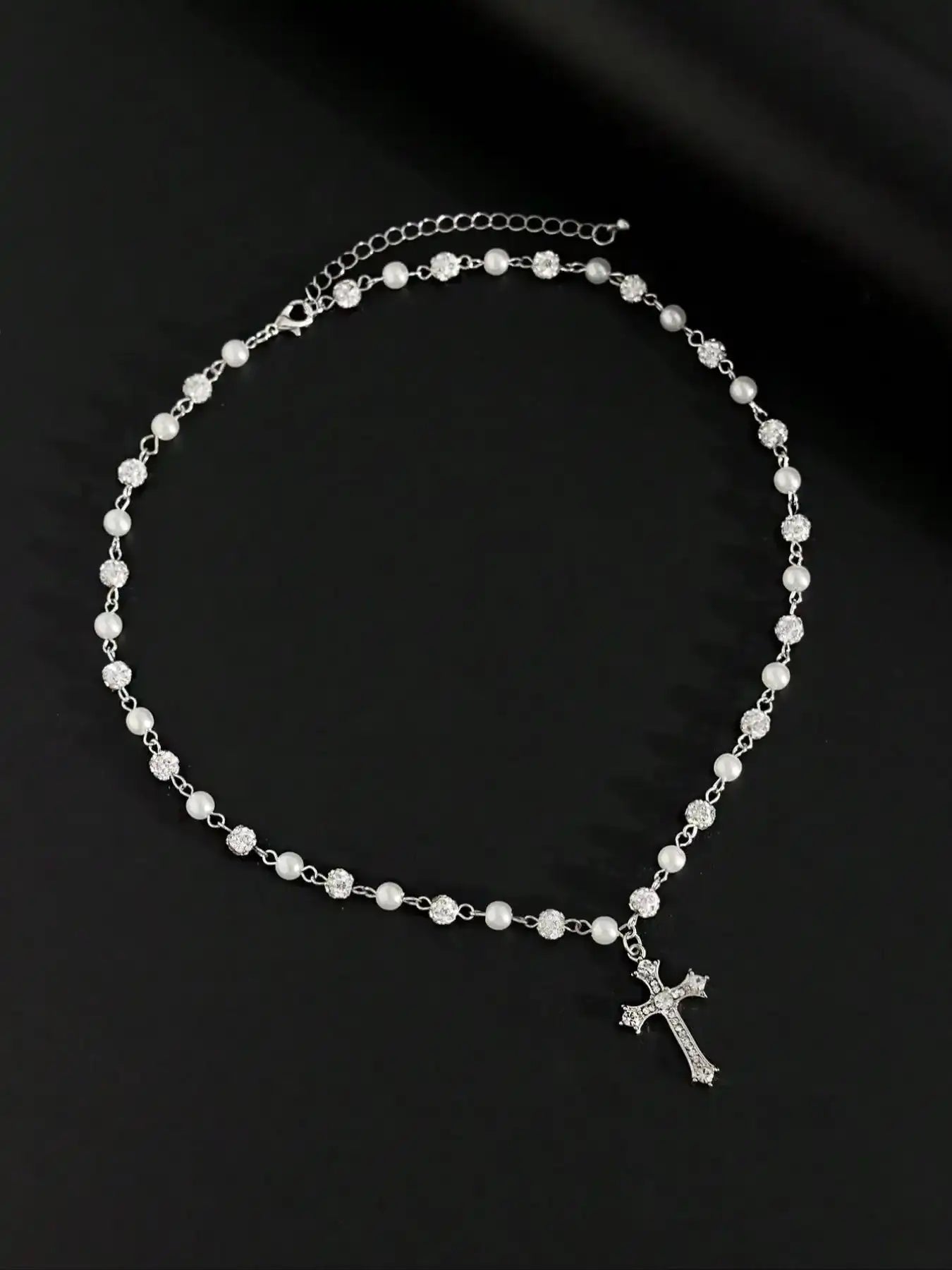 Vintage-Style Faux Pearl Necklace with Rhinestone Cross Pendant, Men's Hip Hop Punk Jewelry, Bling Faux Pearl Chain Necklace