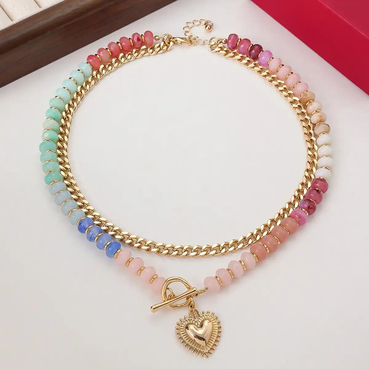 Dopamine Colorful Beaded Necklace Ethnic-Style Collarbone Chain with Stackable Heart Pendant for Stylish Looks and Versatile Jewelry